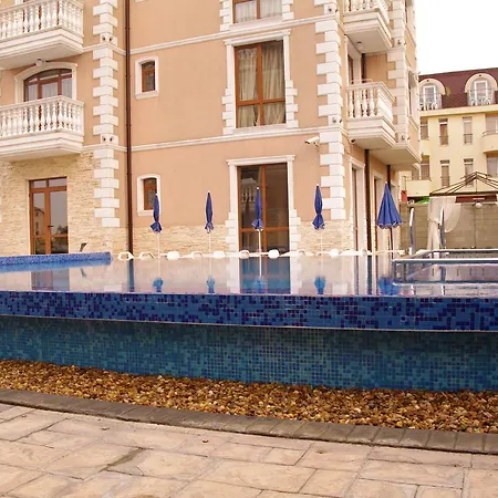 Hotel Aristokrat 3*