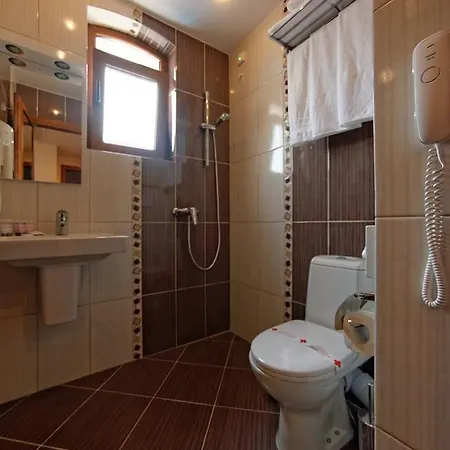 Aristokrat Hotel 3*
