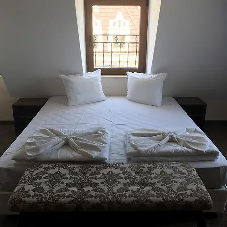 Отель Aristokrat 3*