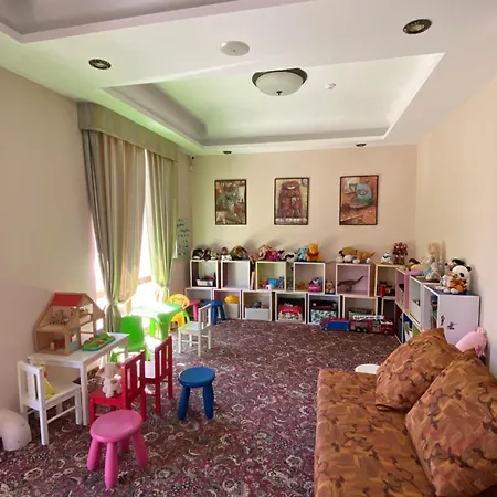 Отель Aristokrat