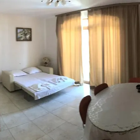 Aristokrat 3* Obzor